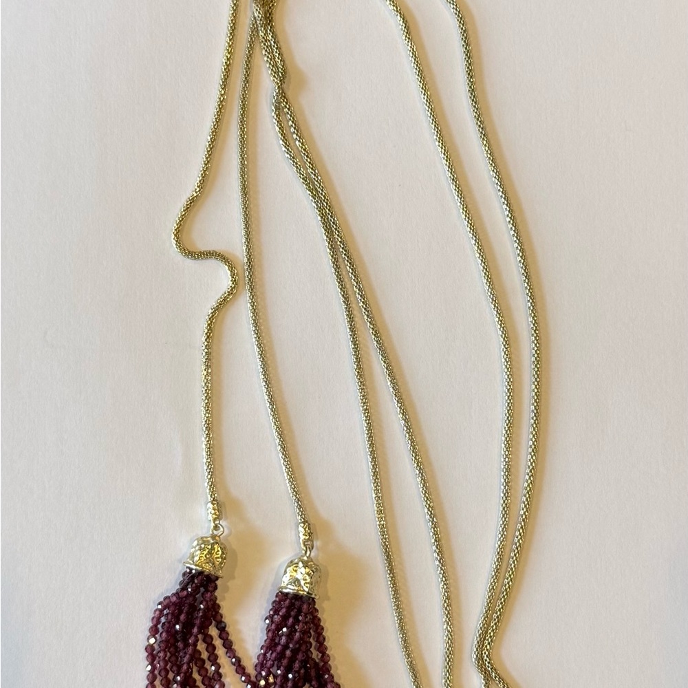 Kendra Scott Annora Lariat Necklace in Red Garnet.